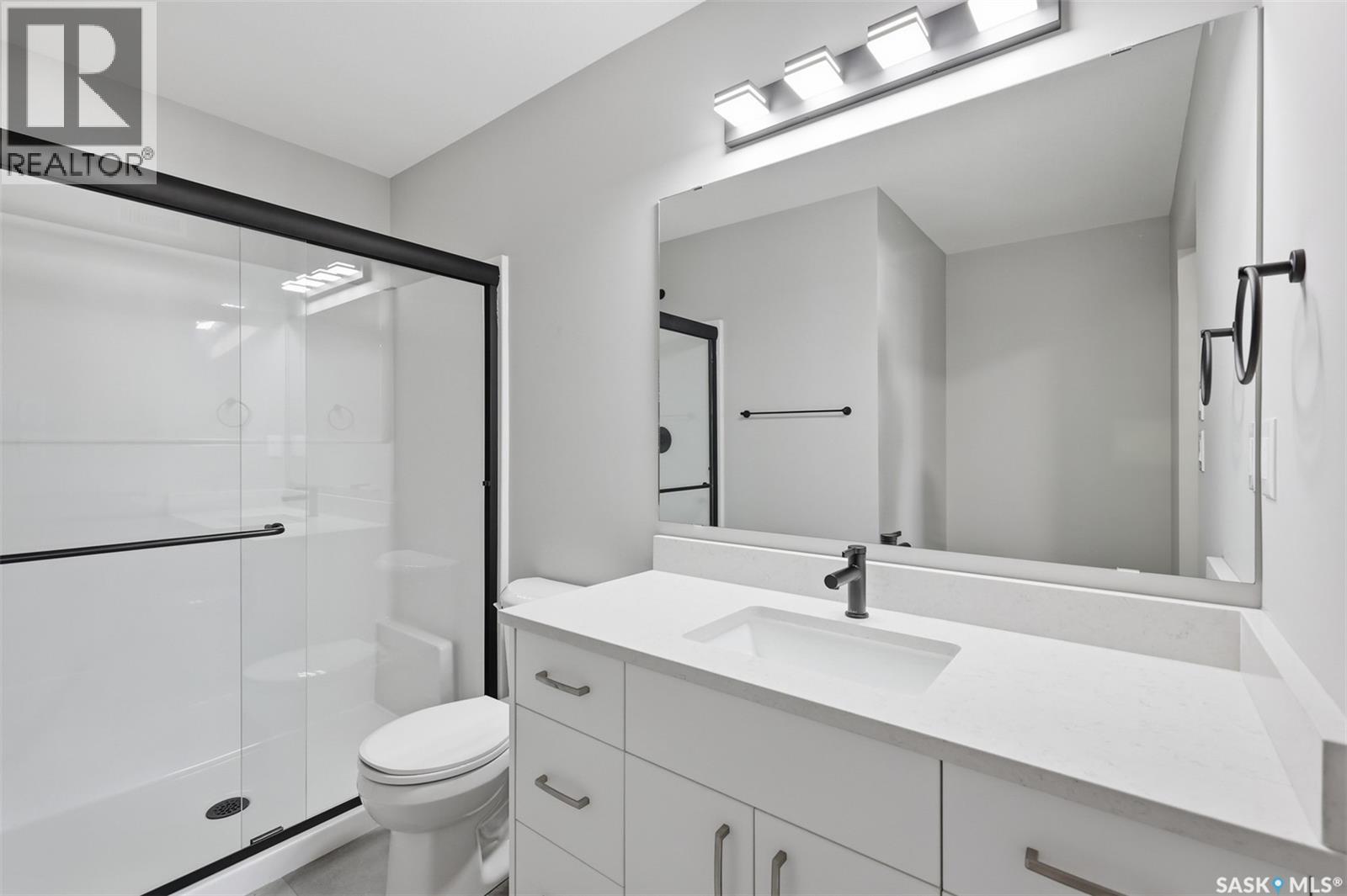 811 Brighton BOULEVARD - 22
