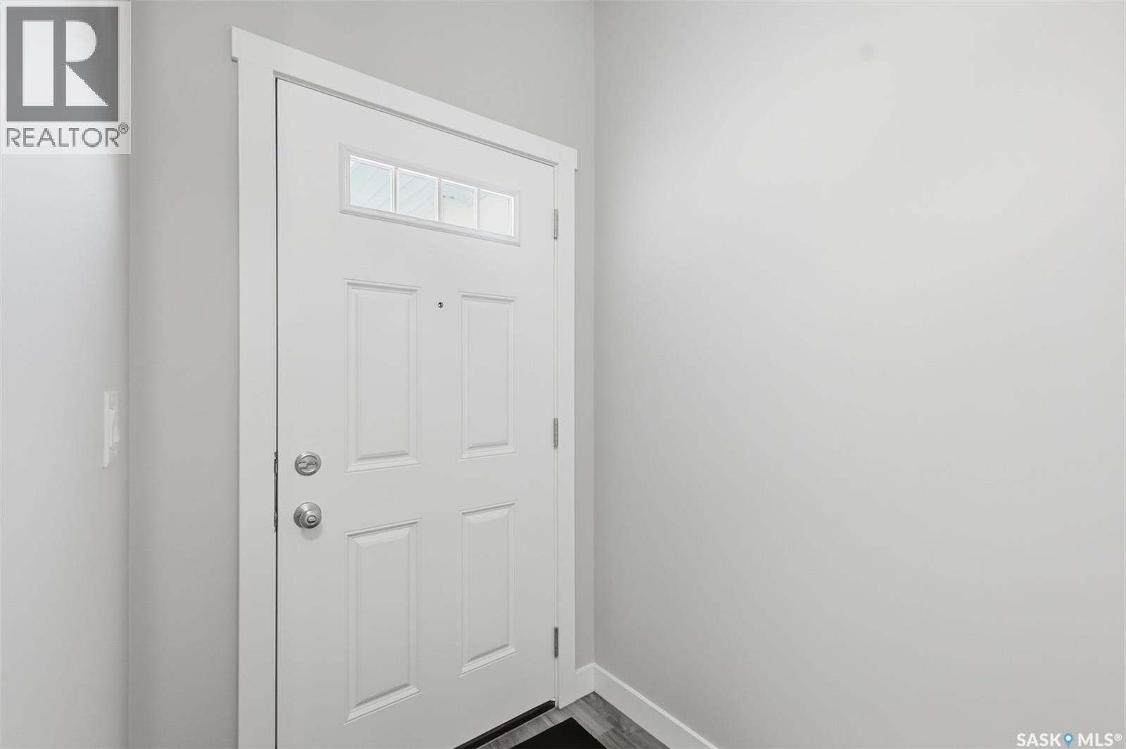 811 Brighton BOULEVARD - 4