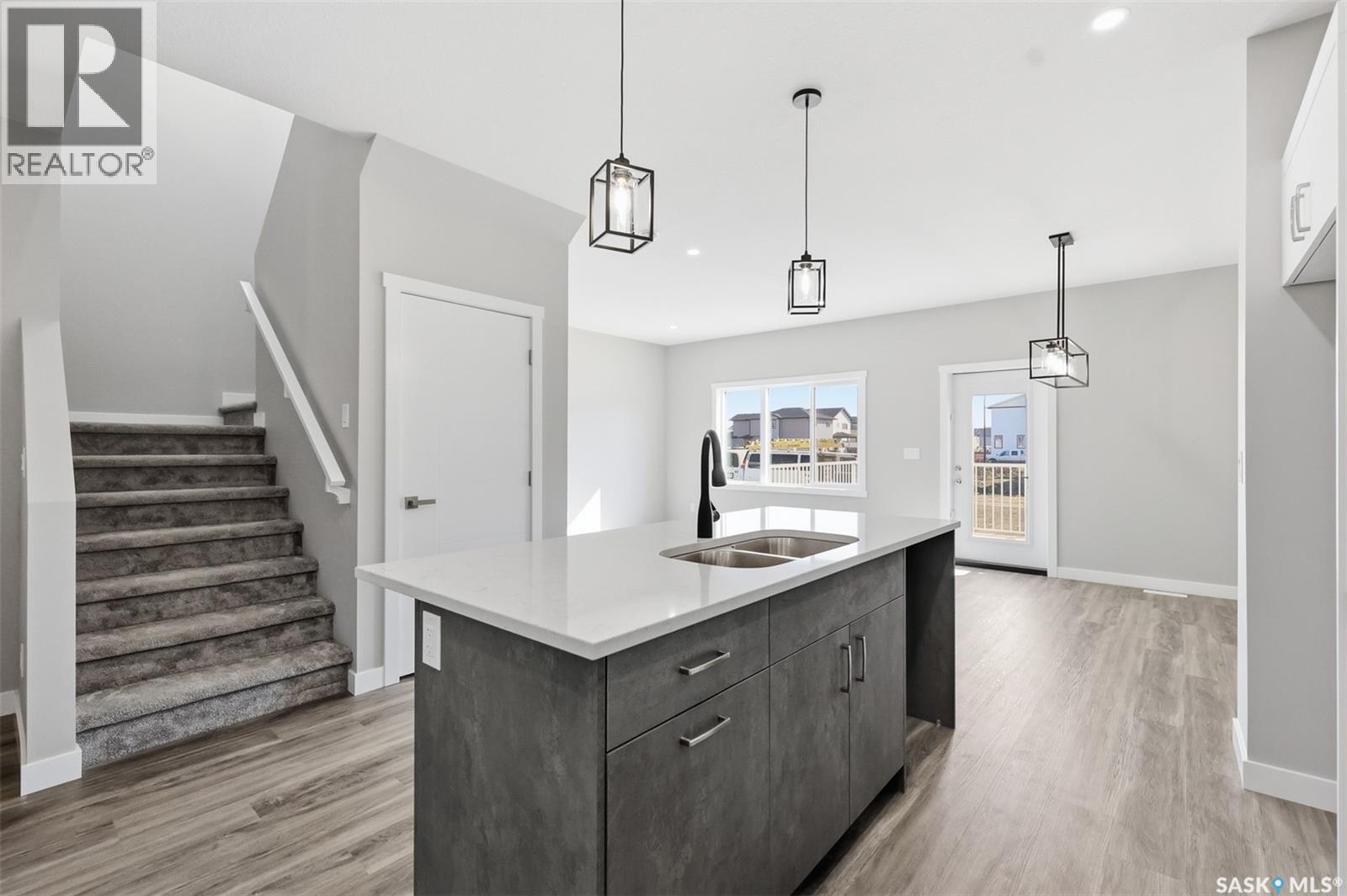 811 Brighton BOULEVARD - Image 12
