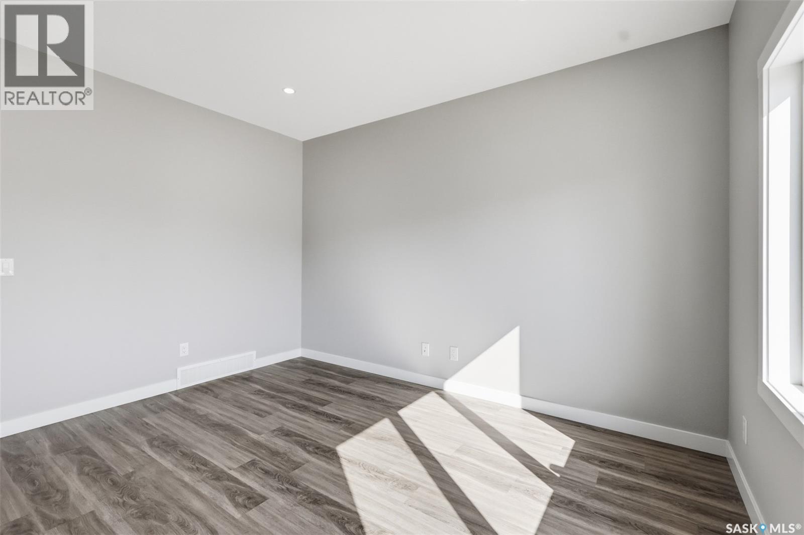 811 Brighton BOULEVARD - 7