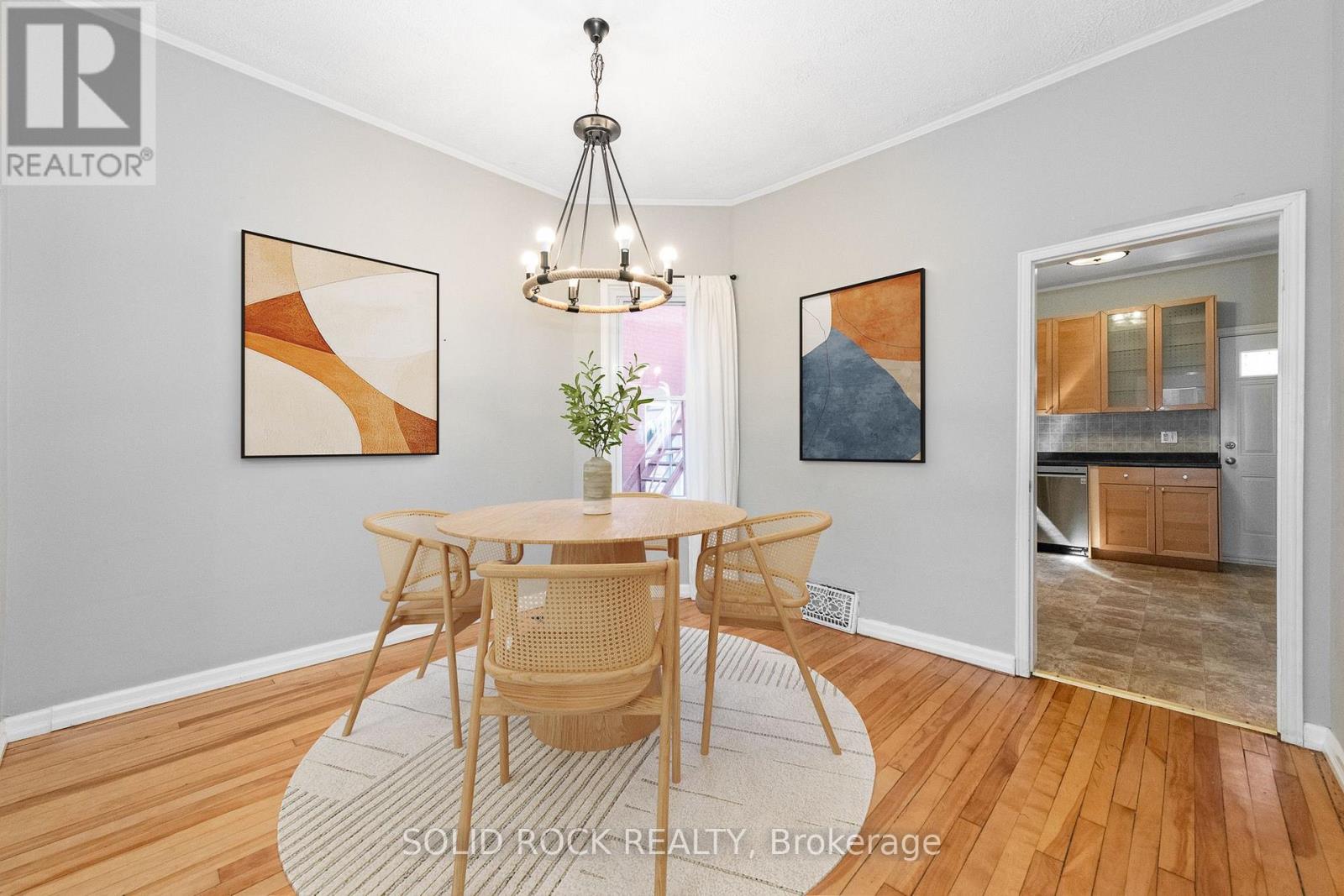 134 CONCORD STREET S - Image 14