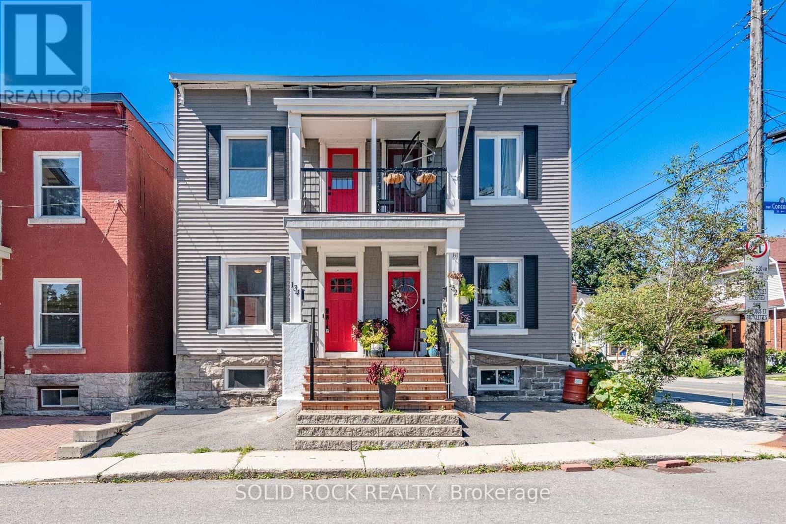 134 CONCORD STREET S - 2