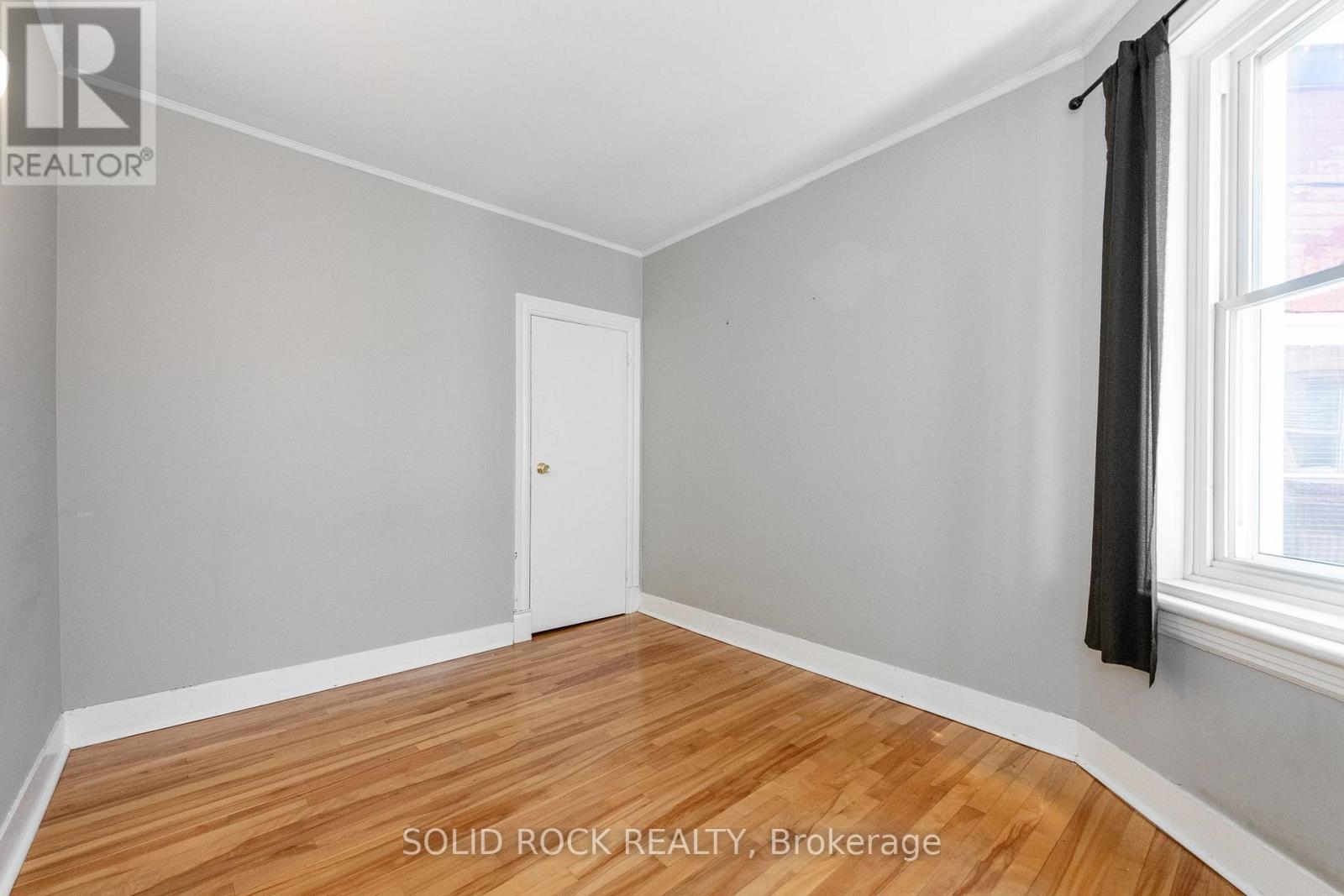 134 CONCORD STREET S - 21