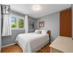 79 Woodfield Drive, Ottawa, ON K2G0A1 Photo 11