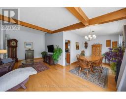 Kitchen - 79 Woodfield Drive, Ottawa, ON K2G0A1 Photo 6