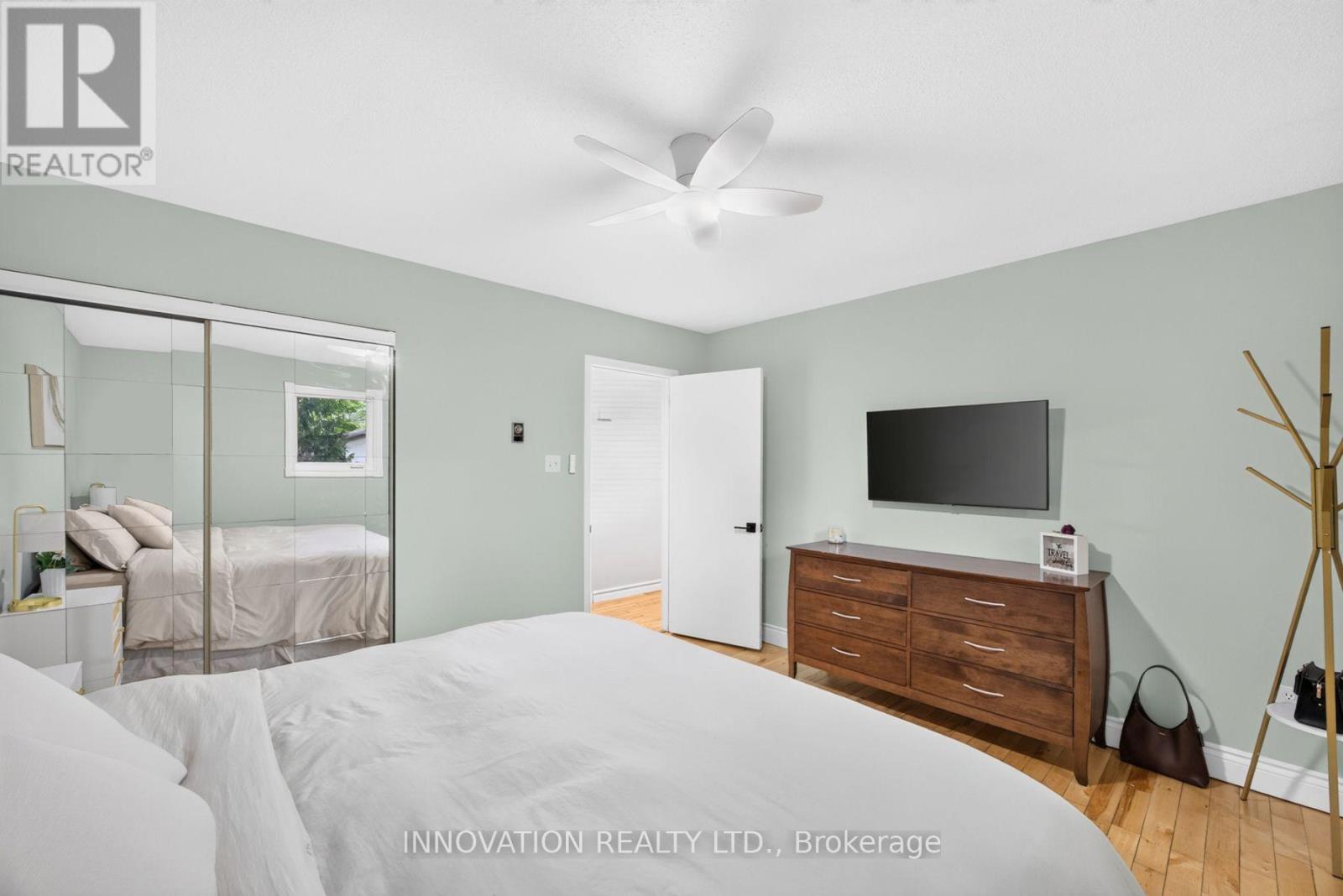 136 ACORN CRESCENT - Image 20