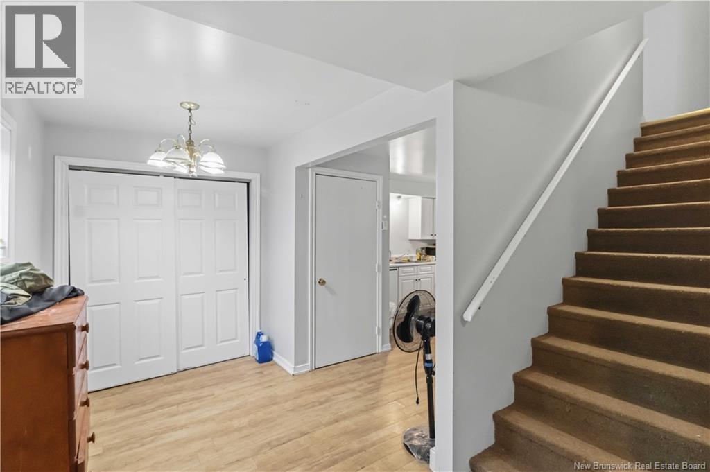 323 Saunders Street - 15