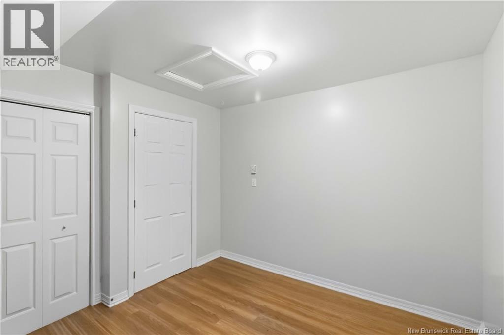 323 Saunders Street - 22