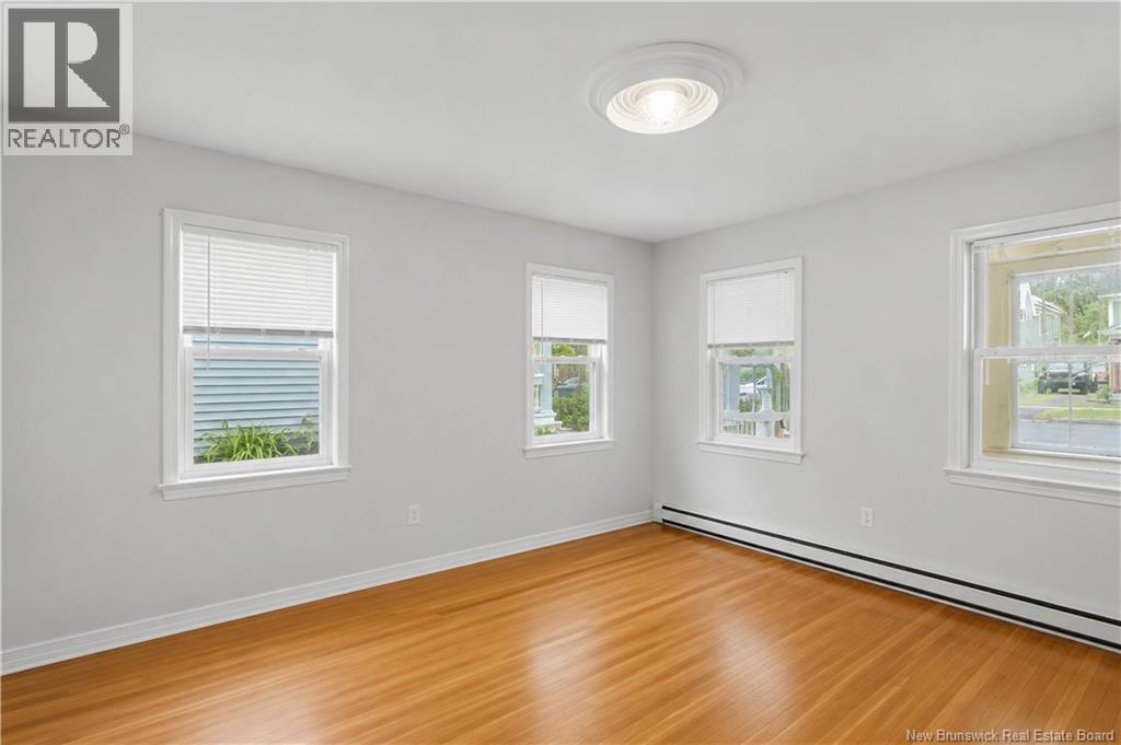 323 Saunders Street - Image 24