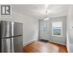 323 Saunders Street, photo 7