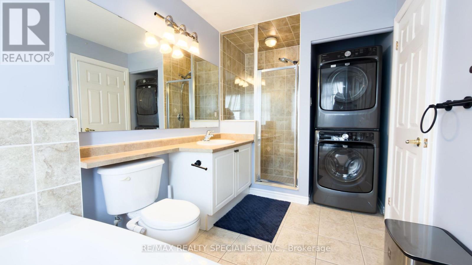 111 CIVIC CENTRE DRIVE - 17