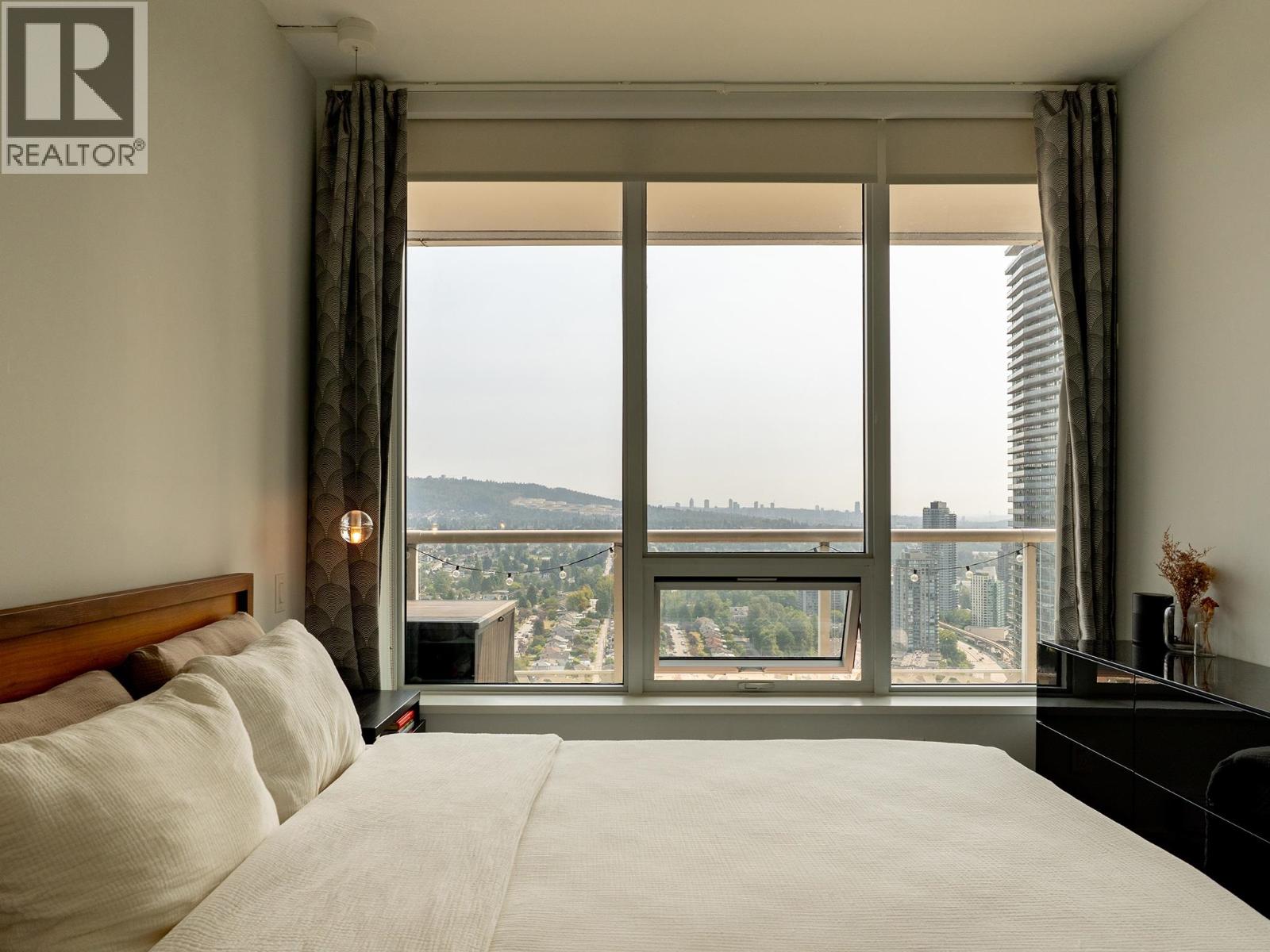 3803 4510 HALIFAX WAY, Burnaby