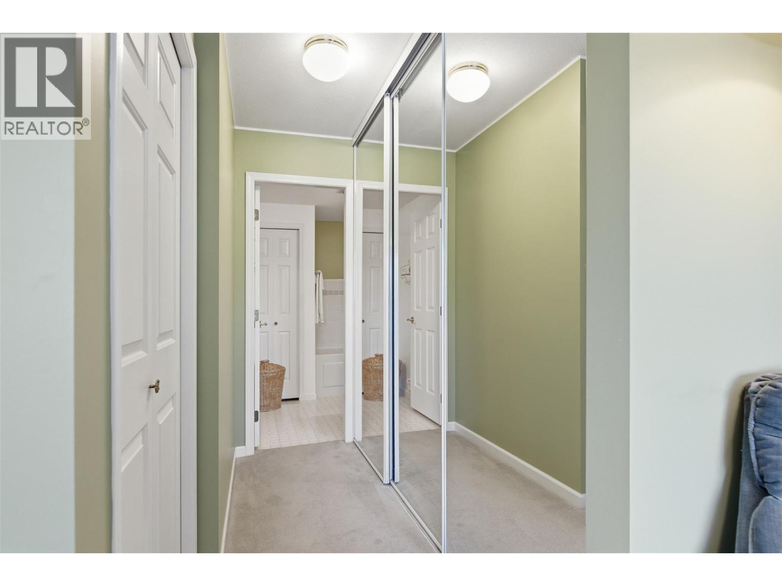 945 Lawrence Avenue Unit# 207, Kelowna