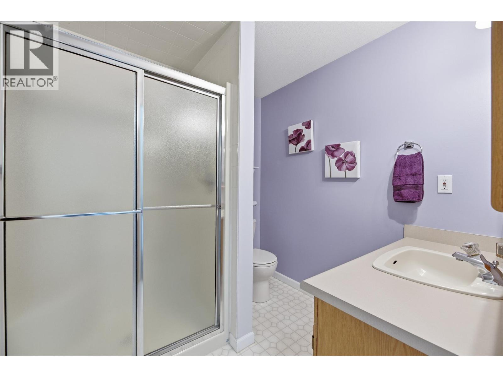 945 Lawrence Avenue Unit# 207, Kelowna