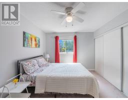 13 - 235 Ferndale Drive S, Barrie, ON L4N0T6 Photo 9