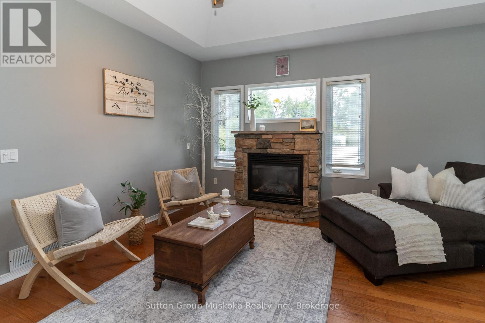 184 MAIN STREET - 10