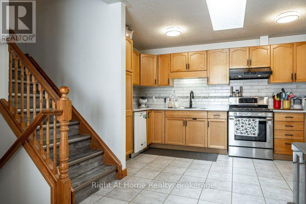 301 NORMAN STREET - 22
