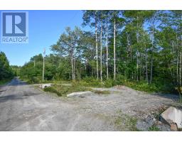 99 Farfields Lane, Beaver Bank, NS B4G1E2 Photo 39