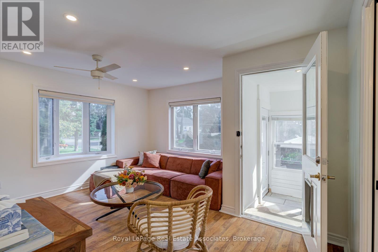 889 THIRD STREET - Image 22