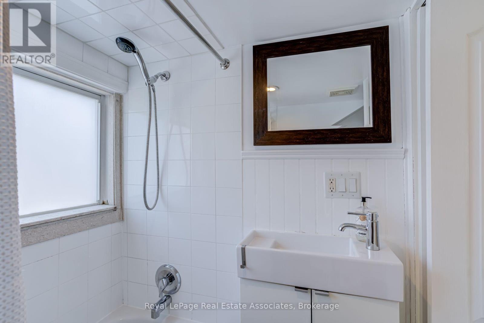 889 THIRD STREET - Image 36