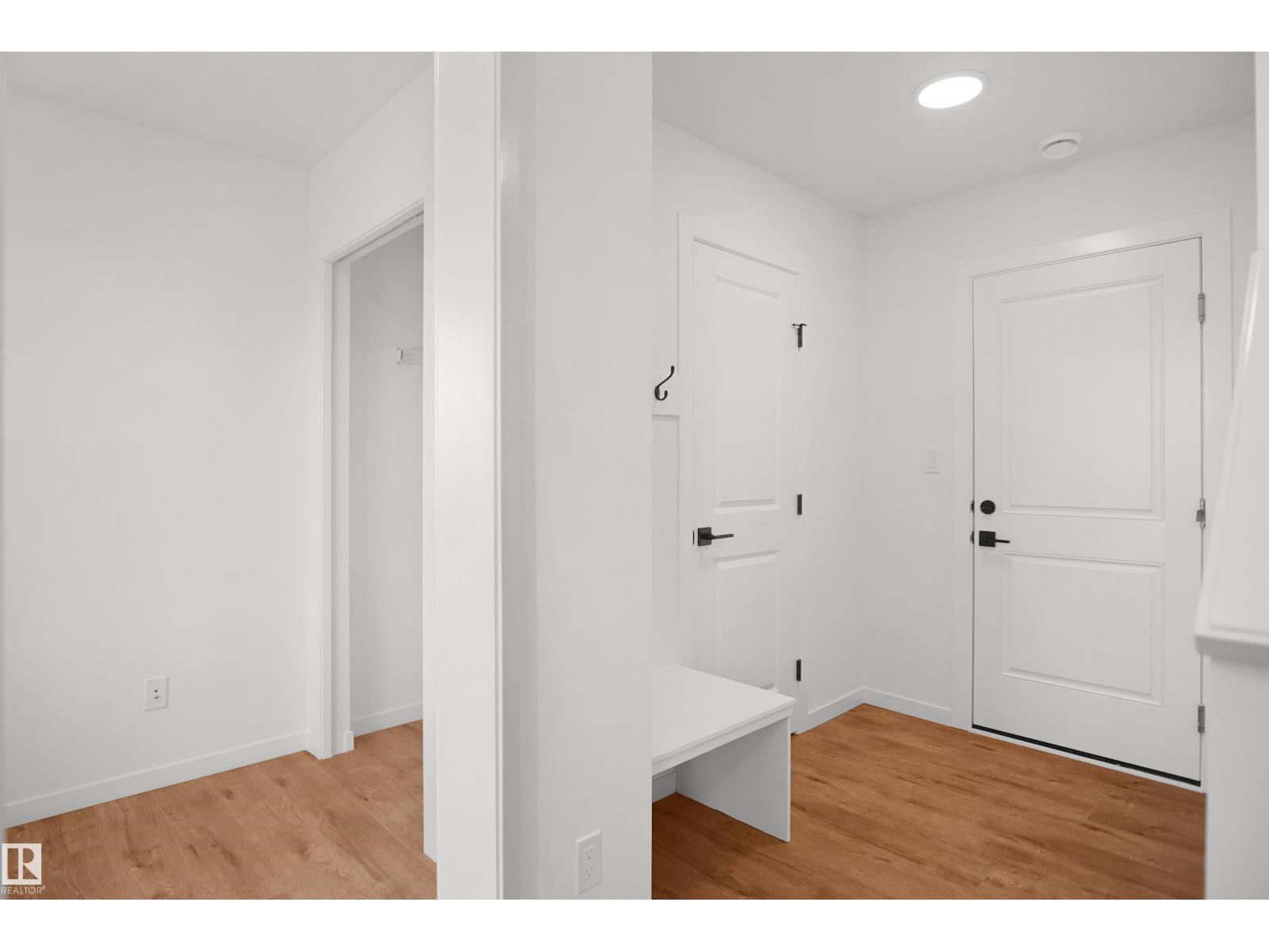 #93 3705 141 ST SW, Desrochers Area, Edmonton photo 3