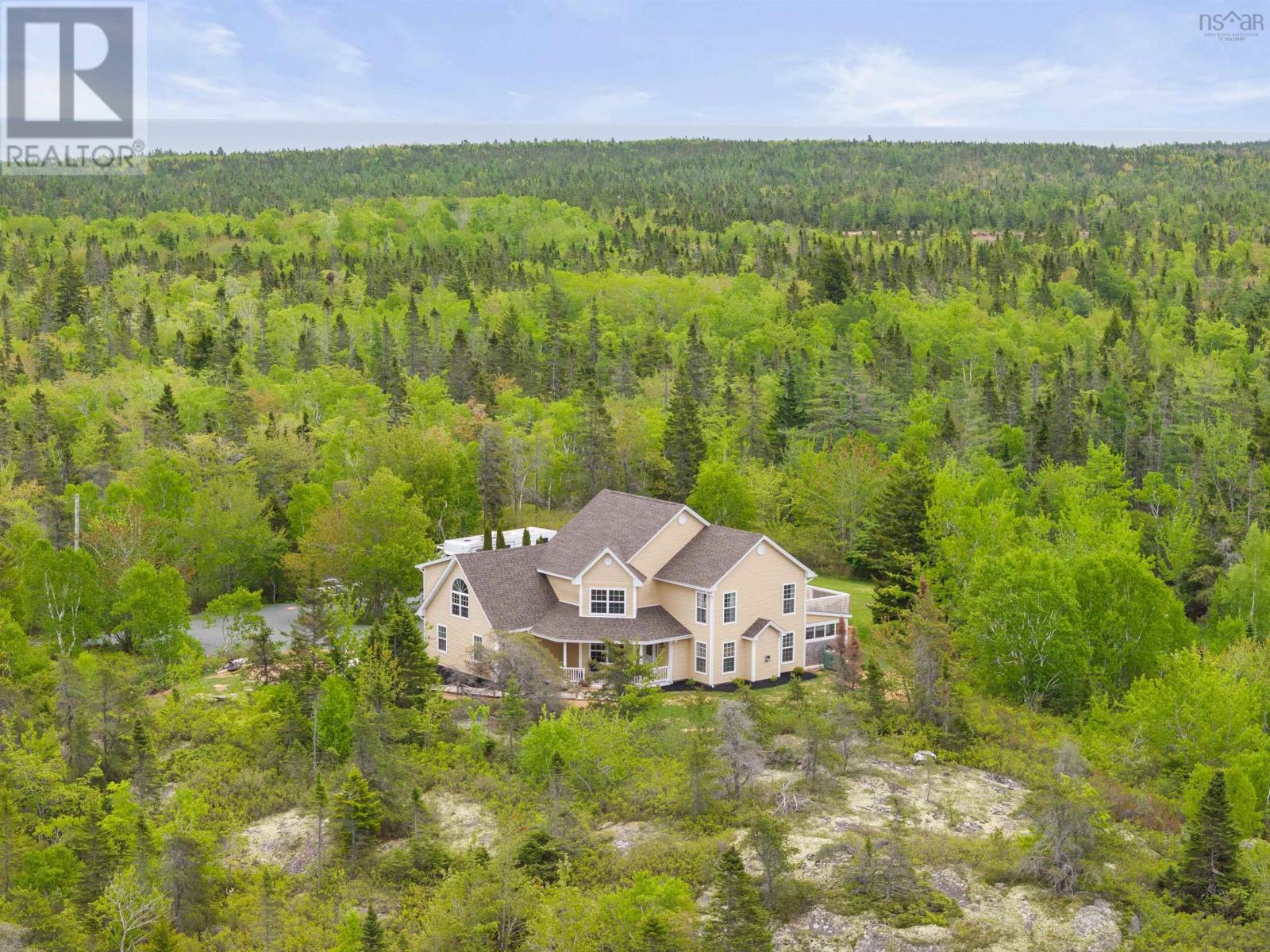 Property photo of 1021 Bissett Road