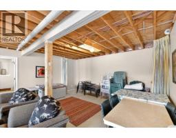 8253 Dickson Dr, Port Alberni, BC V9Y9B4 Photo 37