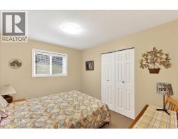 8253 Dickson Dr, Port Alberni, BC V9Y9B4 Photo 28
