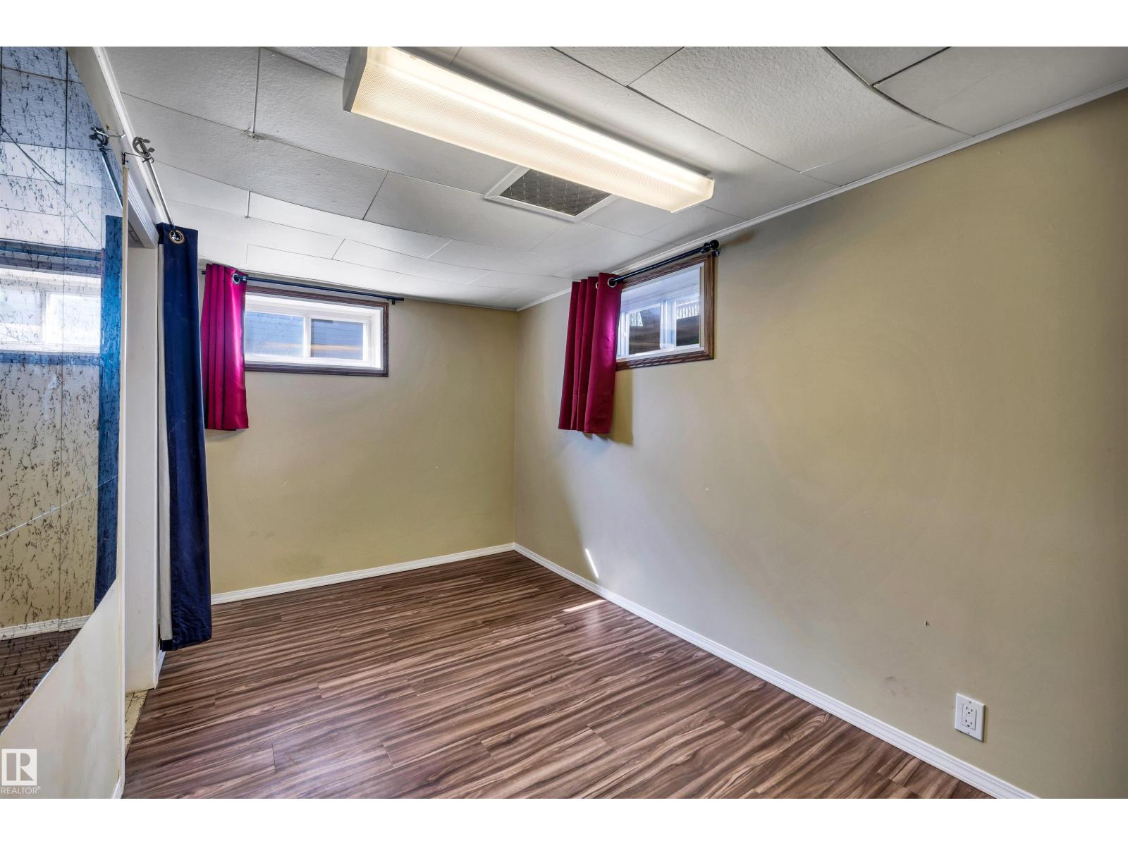 12740 118 ST NW - Image 25