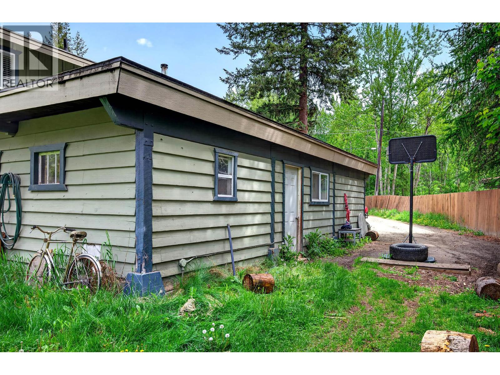 1050 Scott Drive - Image 45