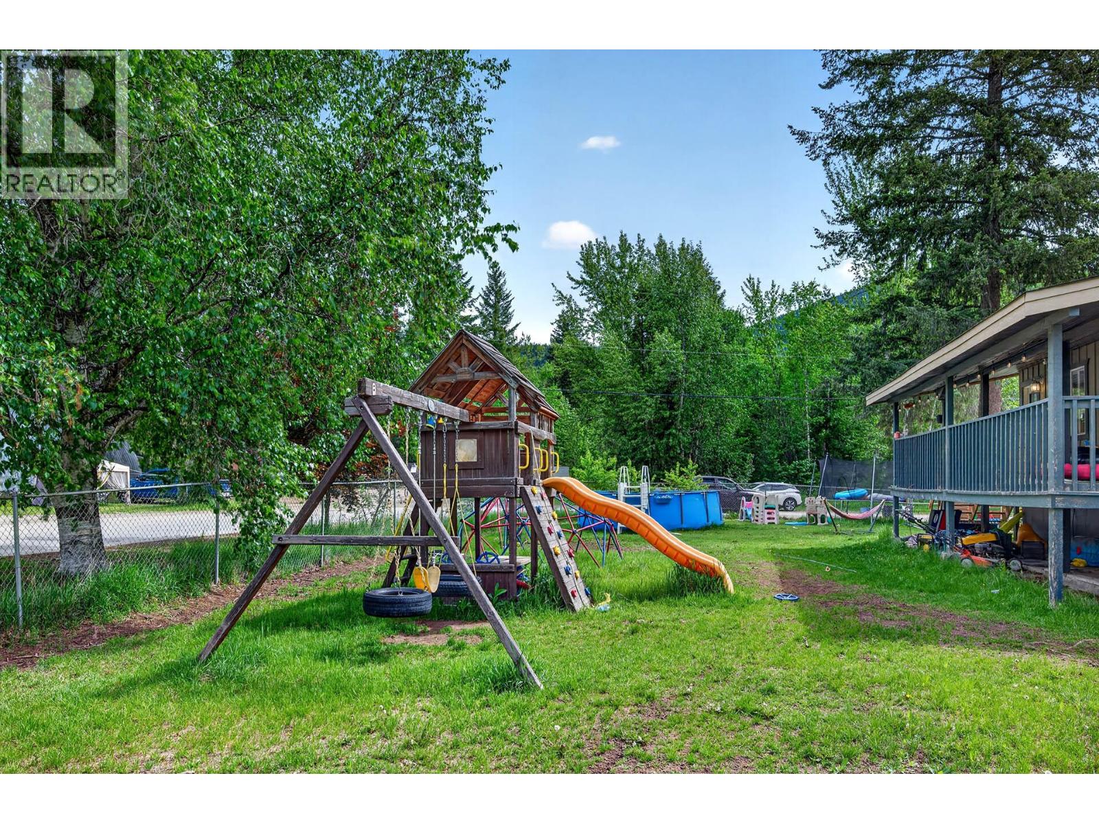 1050 Scott Drive - 37
