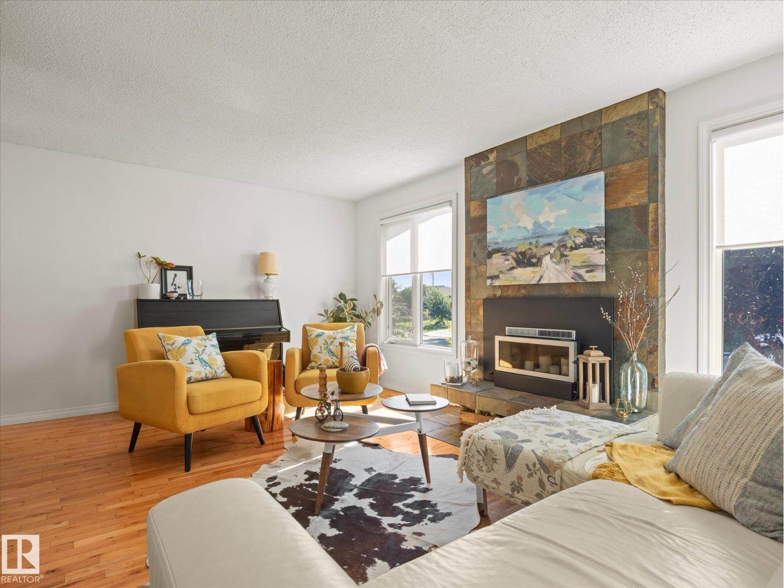 6804 94A AV NW, Ottewell, Edmonton photo 5