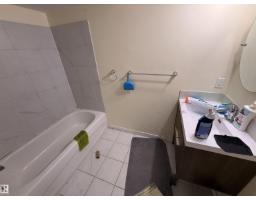 3317 11 Av Nw, Edmonton, AB T6T2C5 Photo 15