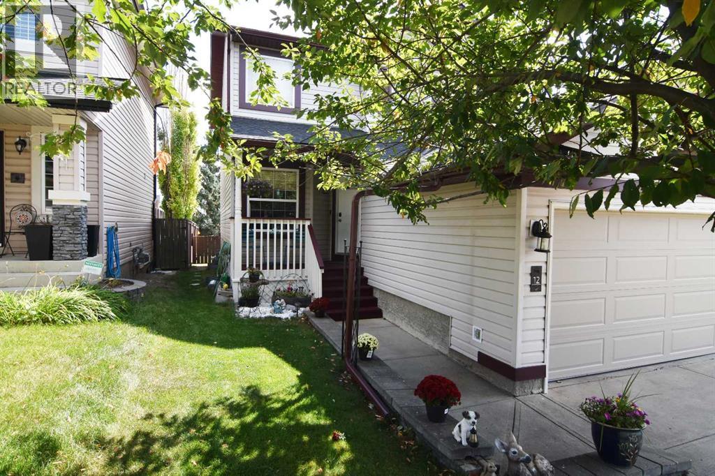 12 Country Hills Gate NW, Country Hills, Calgary photo 2