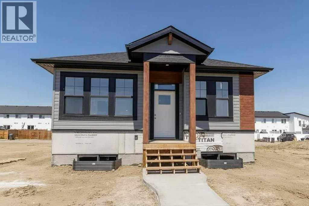 25 Ian Way, Sylvan Lake, Alberta, T4S0W5