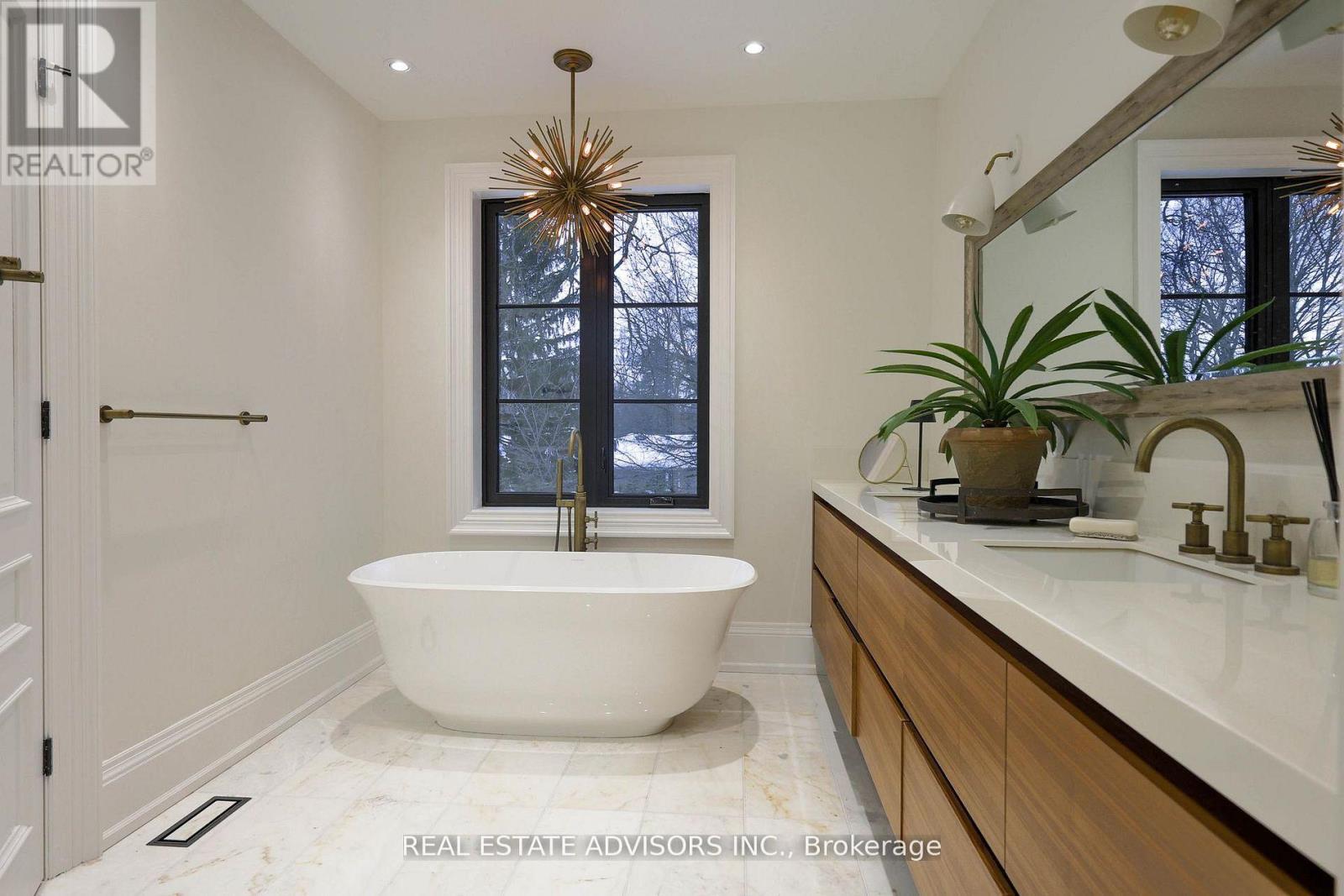 20 ARROWSTOOK ROAD - Image 27