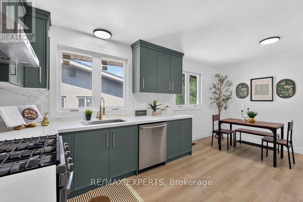 23 COLLINGDALE ROAD - 11