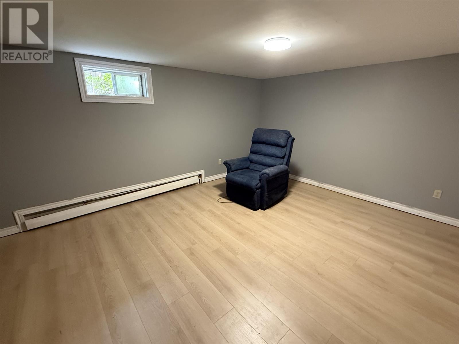 31 Hirshhorn AVE - Image 27