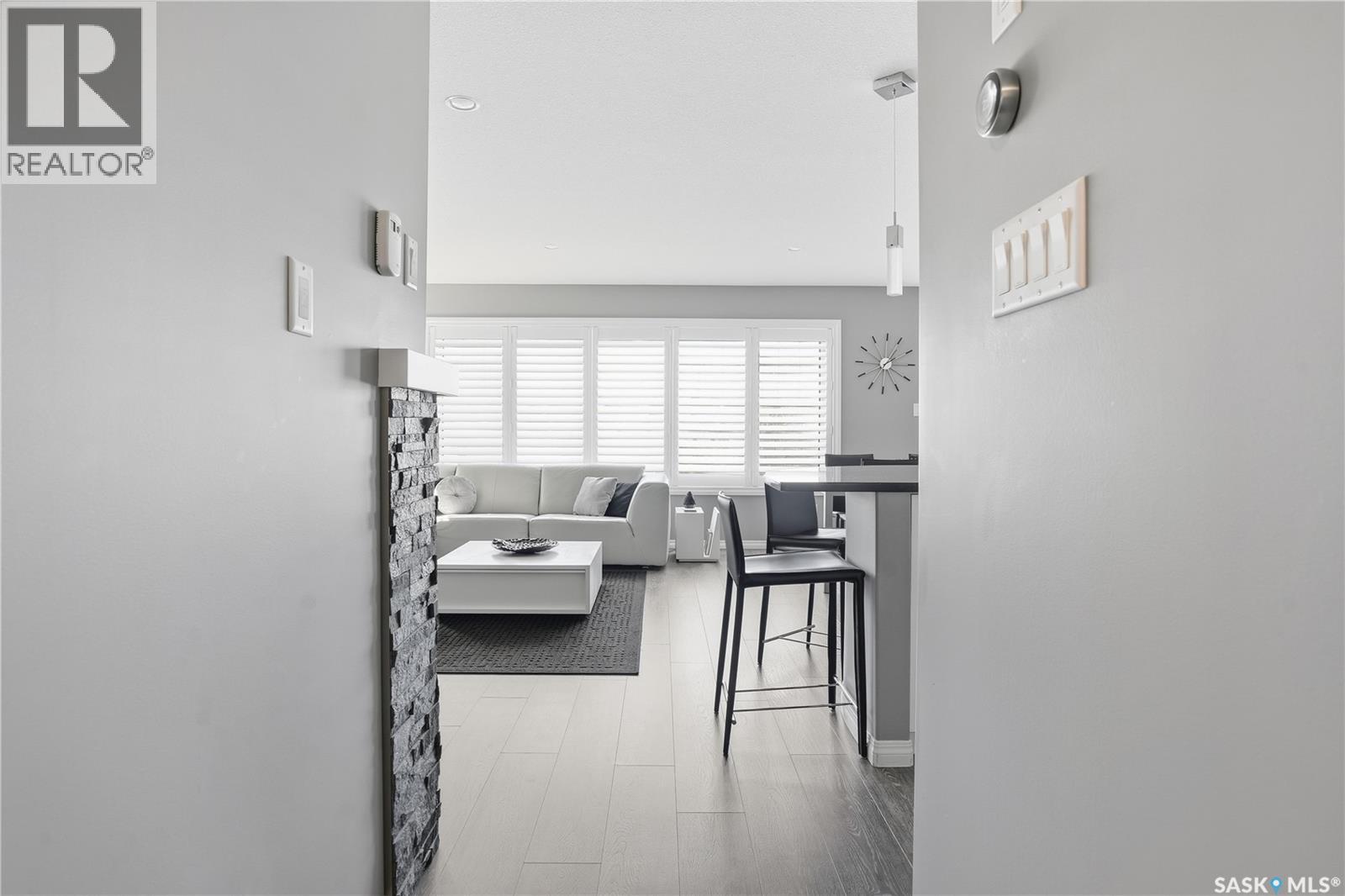 #309 4000 Sandhill CRESCENT - Image 17