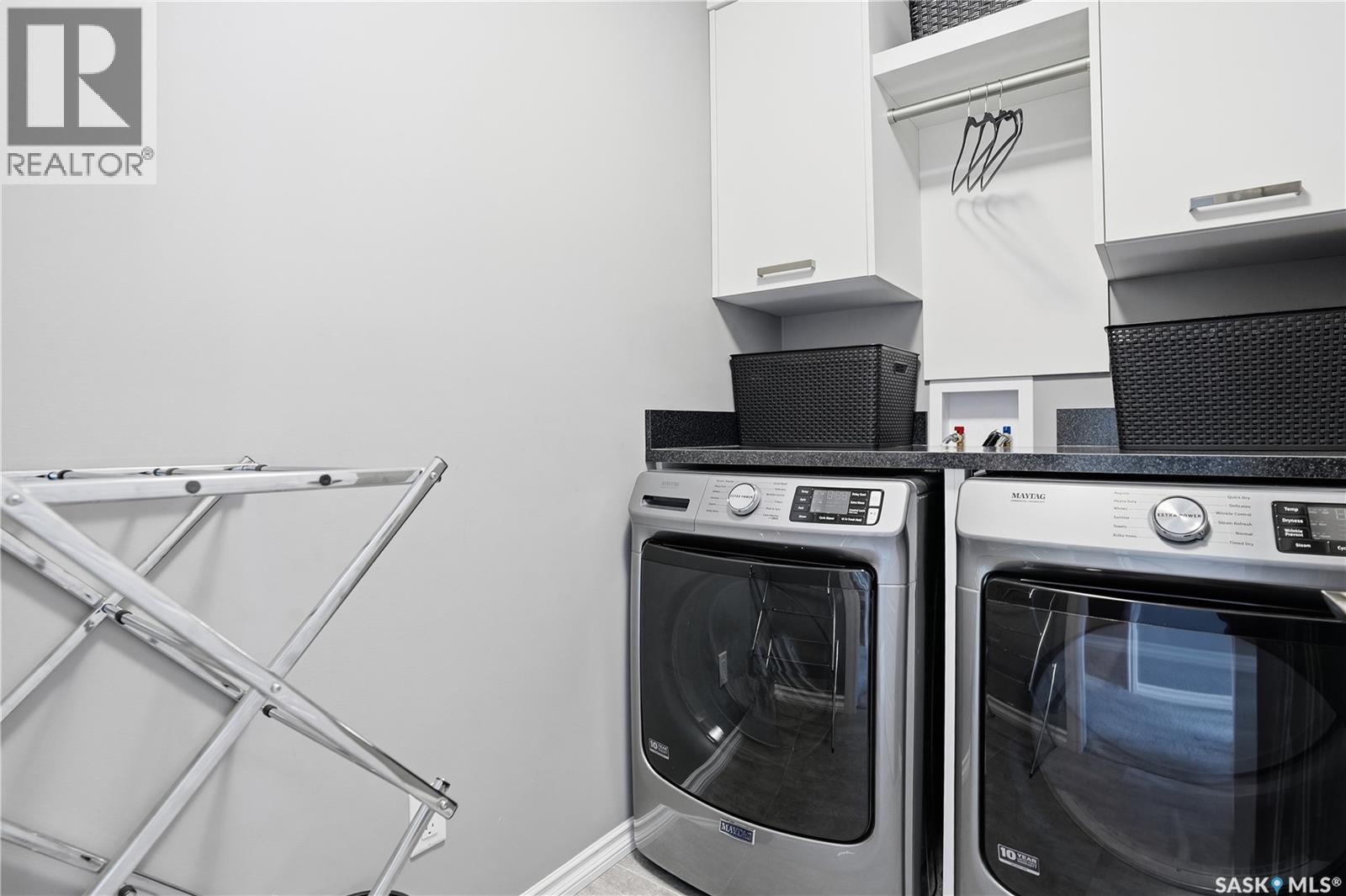 #309 4000 Sandhill CRESCENT - Image 36