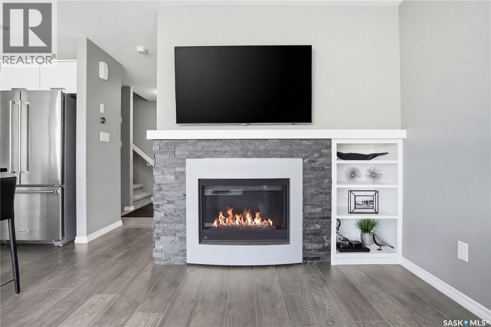 #309 4000 Sandhill CRESCENT - Image 4