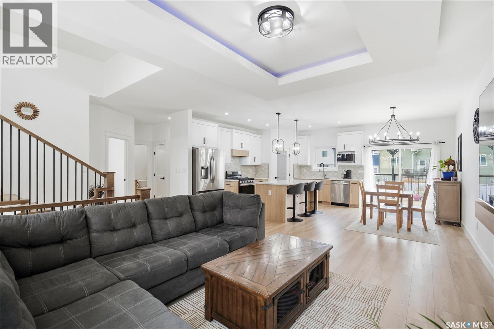 342 SHARMA CRESCENT - 9