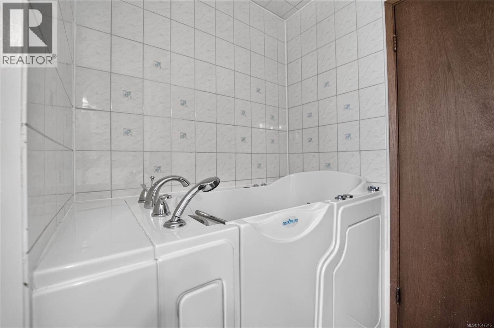 224 Cilaire Dr, Nanaimo