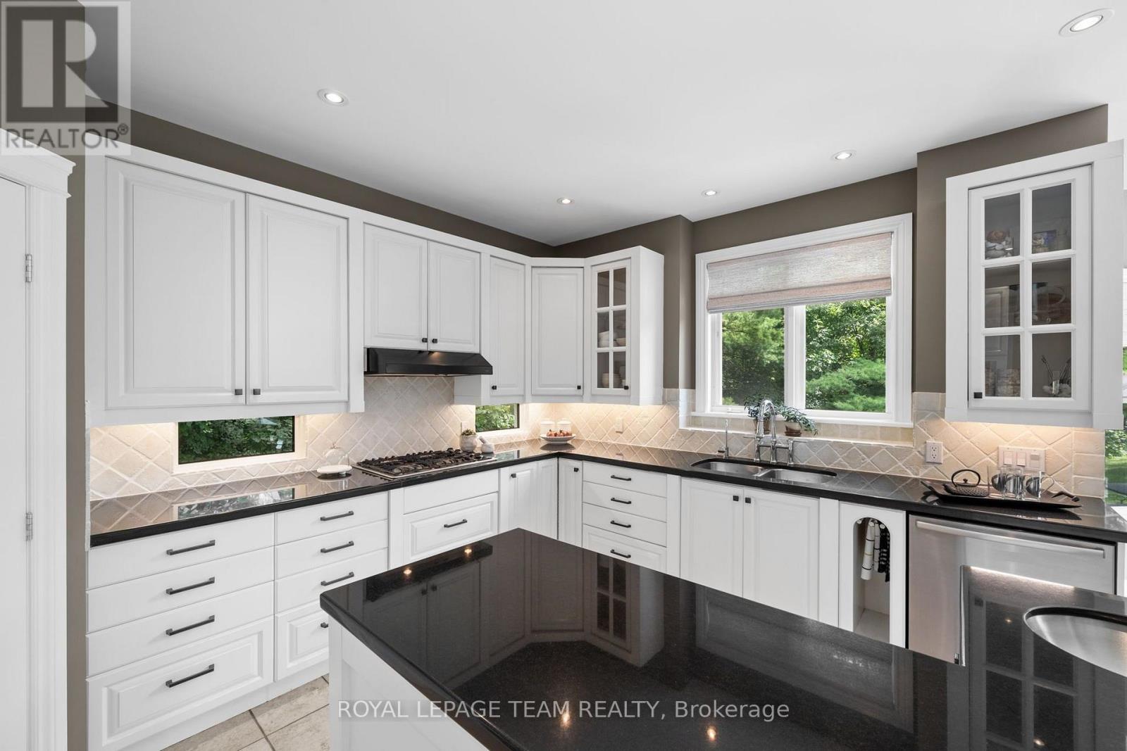 1518 MONAGHAN LANE - Image 14