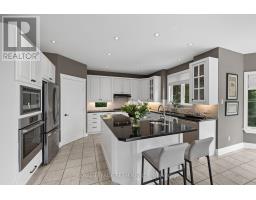 1518 Monaghan Lane, Ottawa, ON K2W1B4 Photo 13