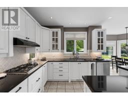 1518 Monaghan Lane, Ottawa, ON K2W1B4 Photo 15