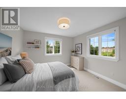 1518 Monaghan Lane, Ottawa, ON K2W1B4 Photo 37