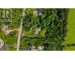 1518 Monaghan Lane, Ottawa, ON K2W1B4 Photo 49
