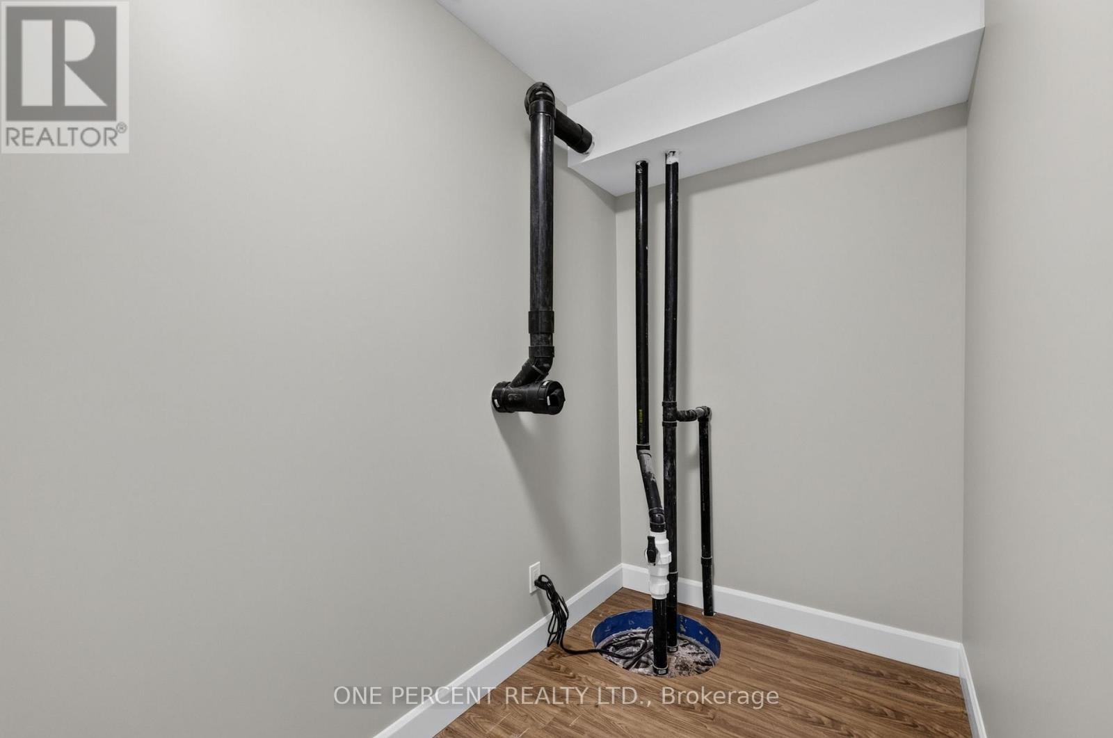 1243 ROSEDALE ROAD S - Image 36
