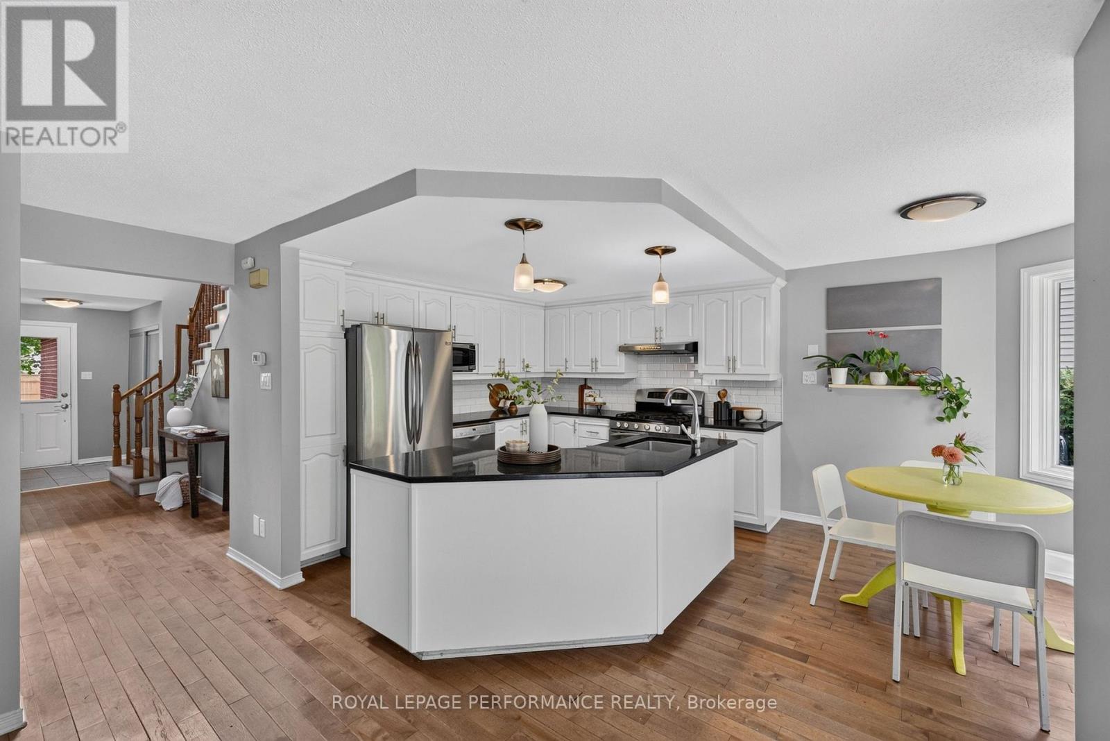 1720 BELLECHASSE PLACE - 11